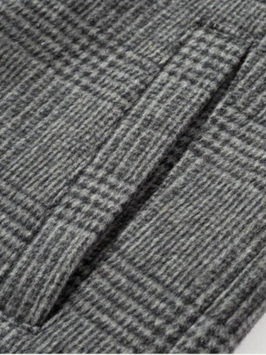 Elegant woolen trench coat