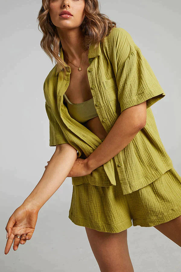 Striped loose shirt and shorts set for women