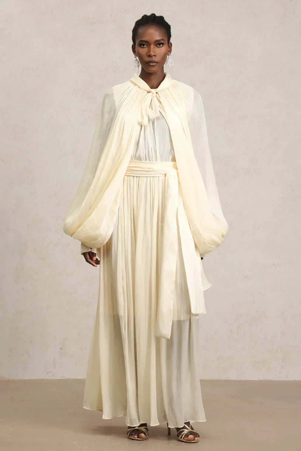 Long Sleeves Streamer Bowknot Beige Maxi Dress