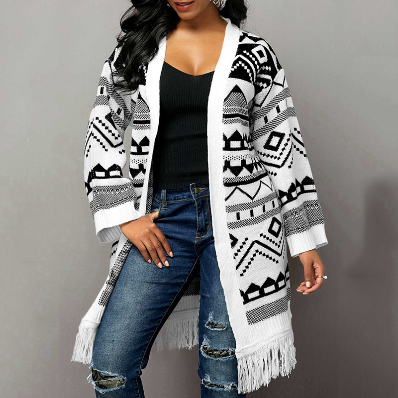 Geo-patterned cardigan for women