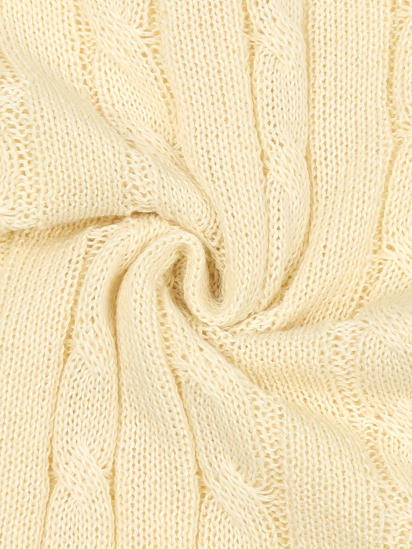 Slim cropped sweater with twisted pattern