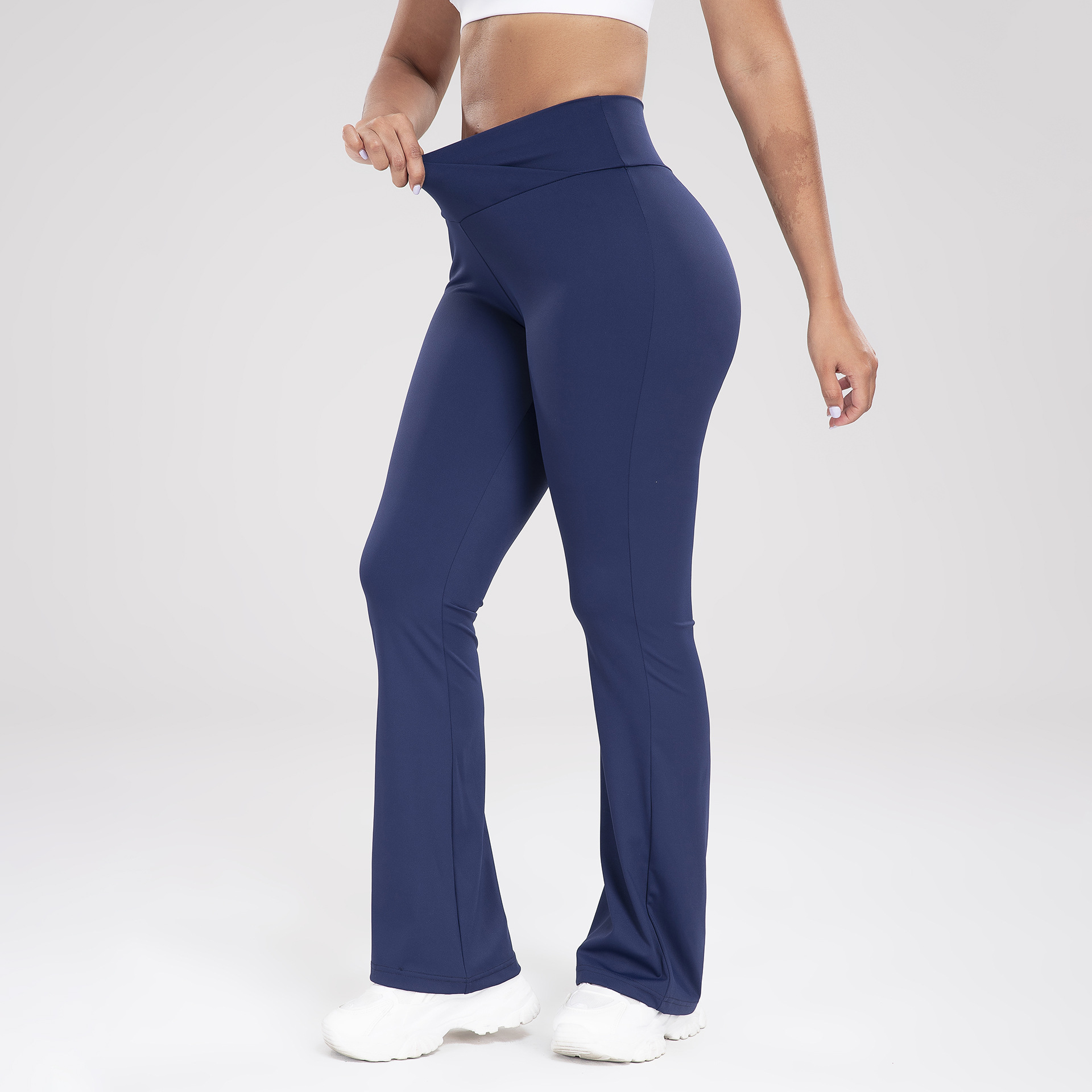 Bootcut sports pants with wide waistband