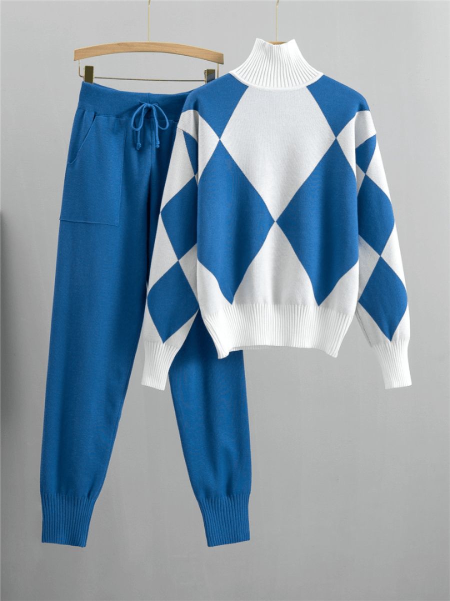 ladies sweater and pants set