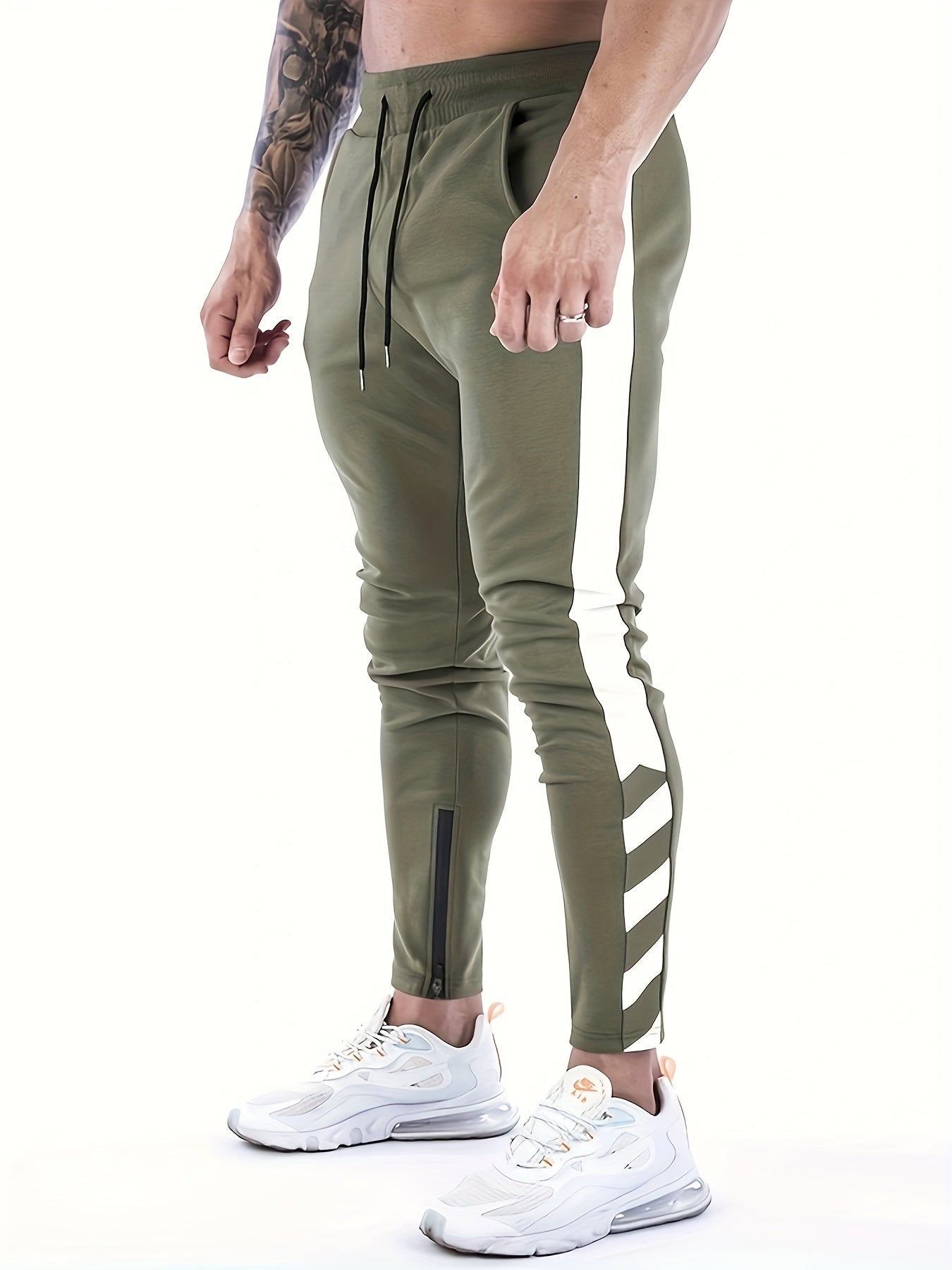 Casual sports pants with elastic waist and drawstring