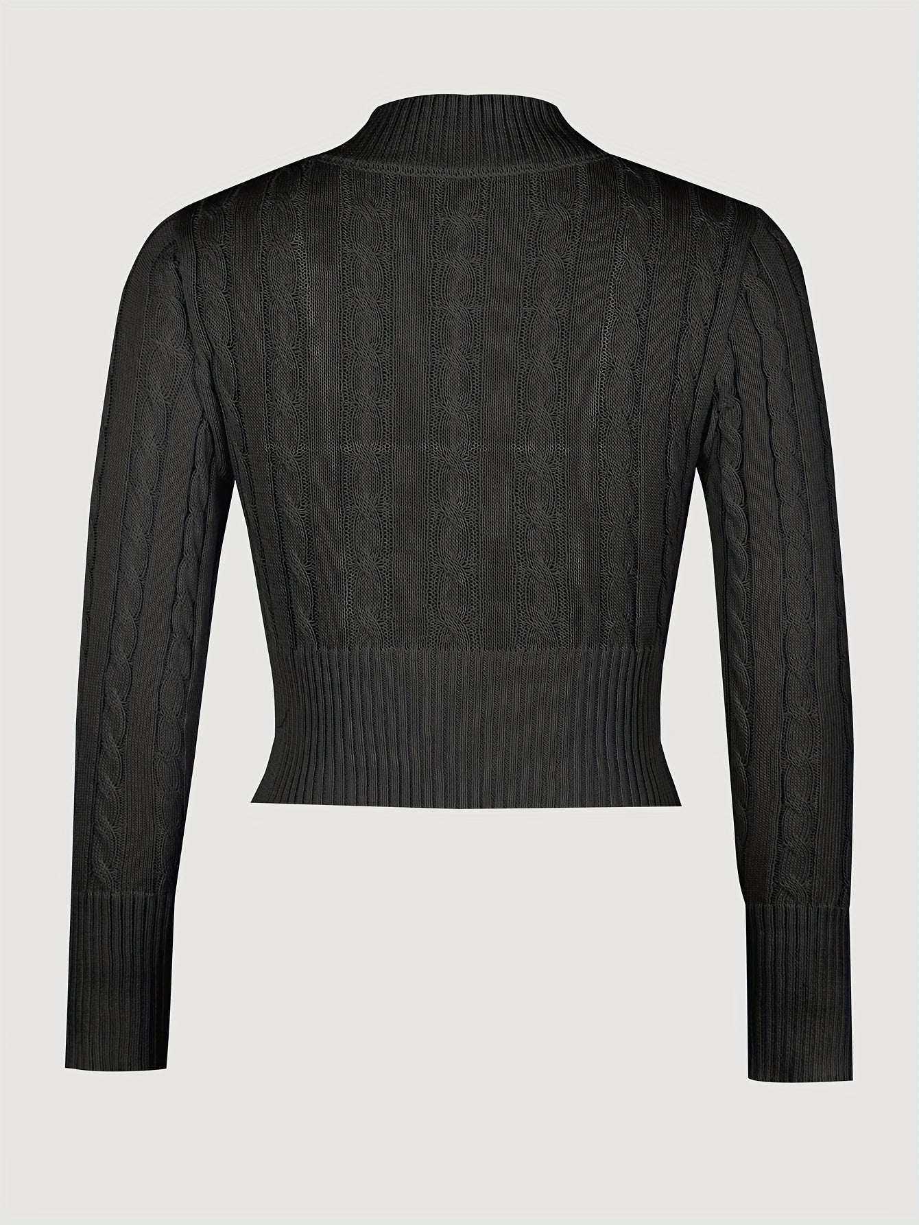 Slim cropped sweater with twisted pattern