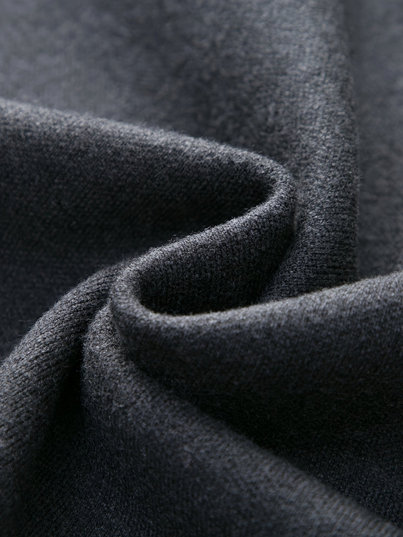 Knitted sleeveless shirt