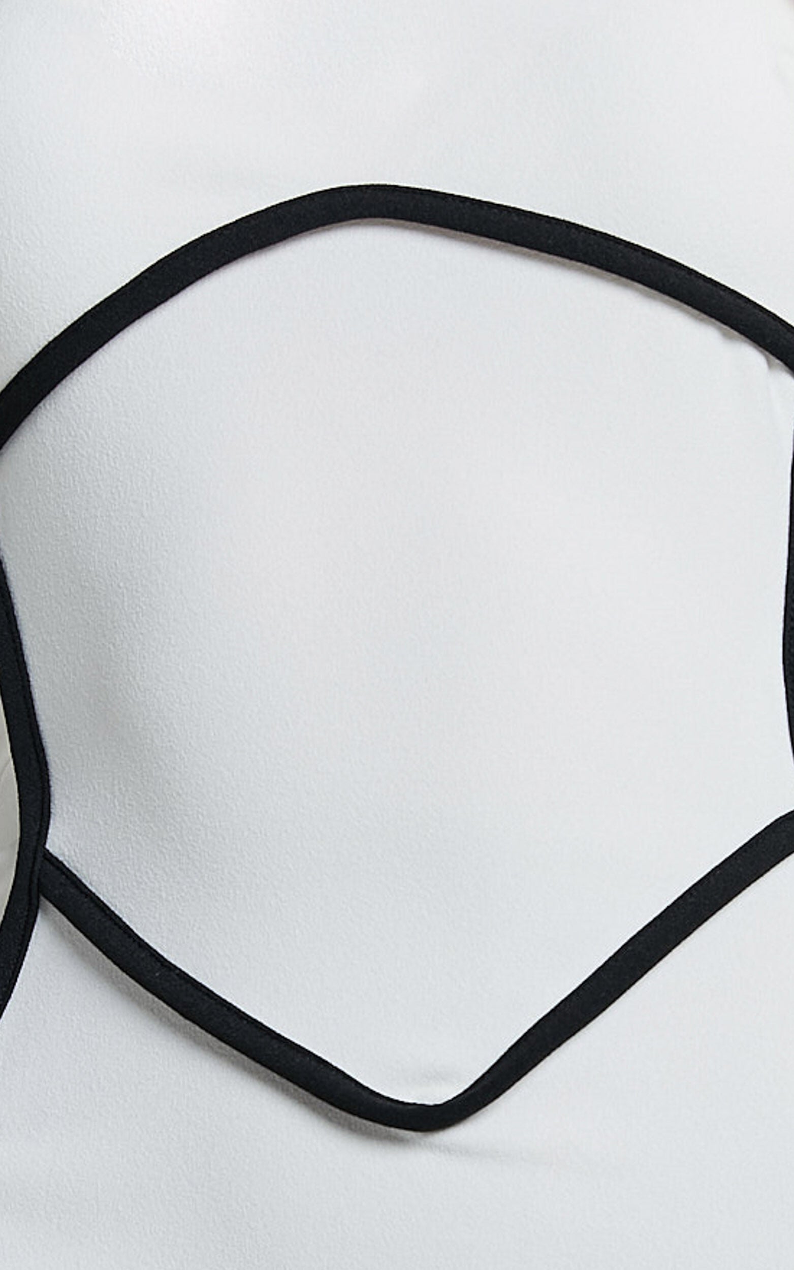 Bodycon maxi dress with round neck