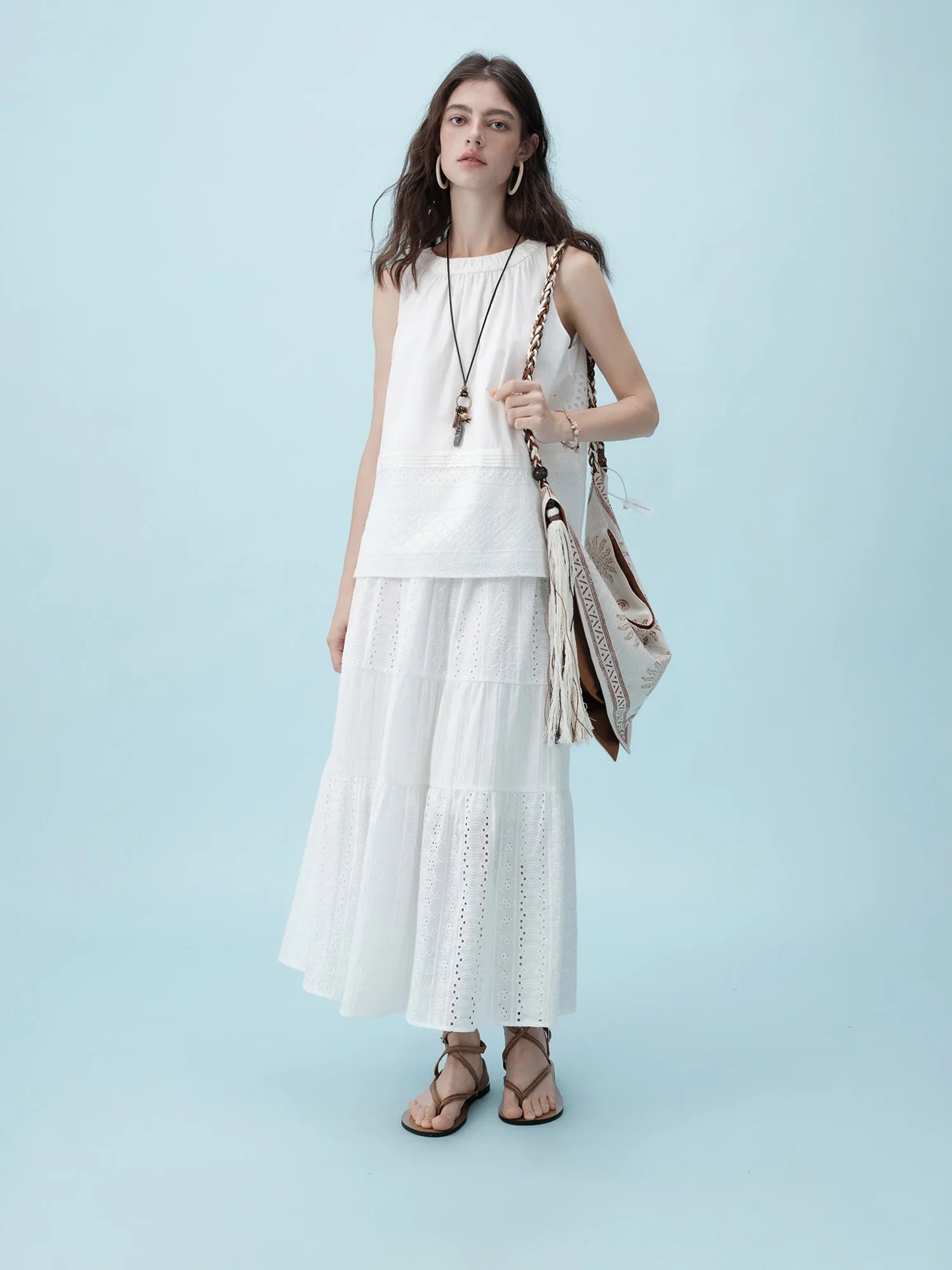 White Sleeveless Top & Textured Chiffon Skirt Set