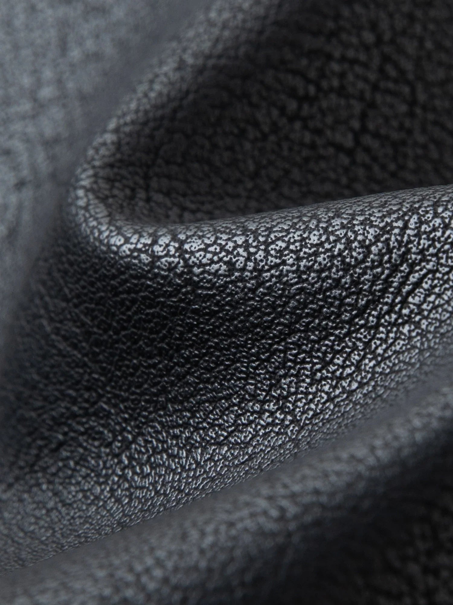 Short Leather Skirt With Belt