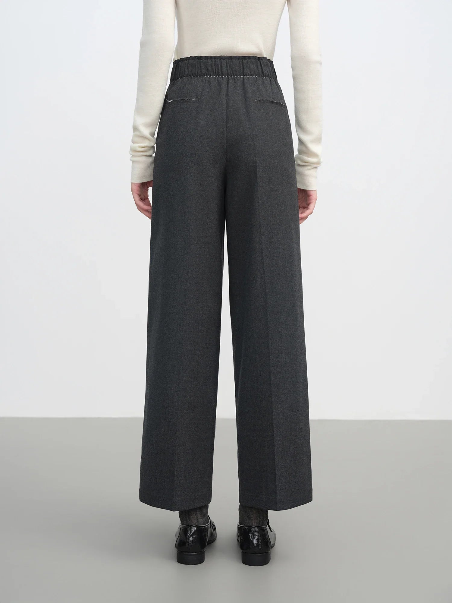 Oversized Tapered Gray Pants