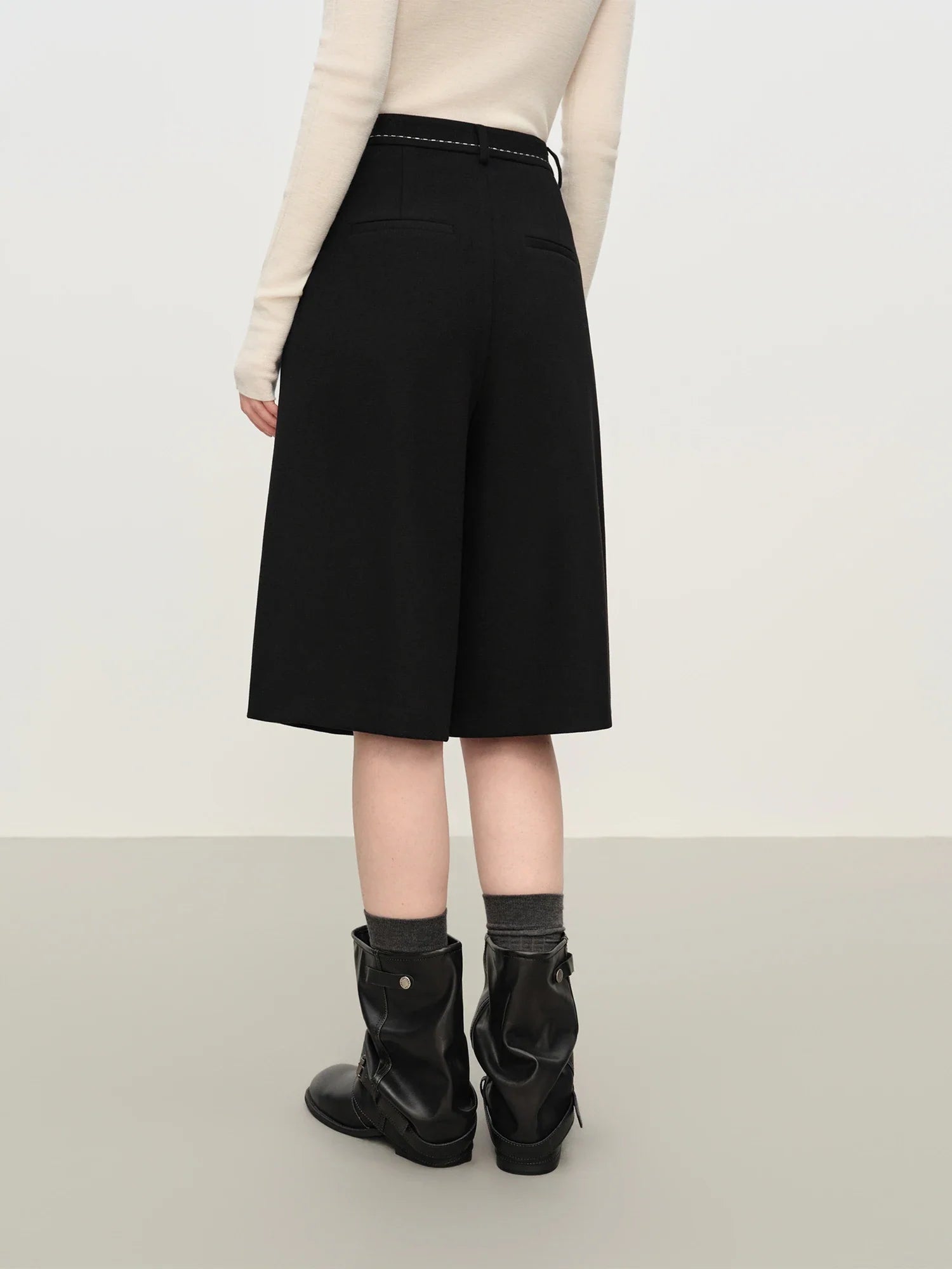 Loose Wide Leg Shorts