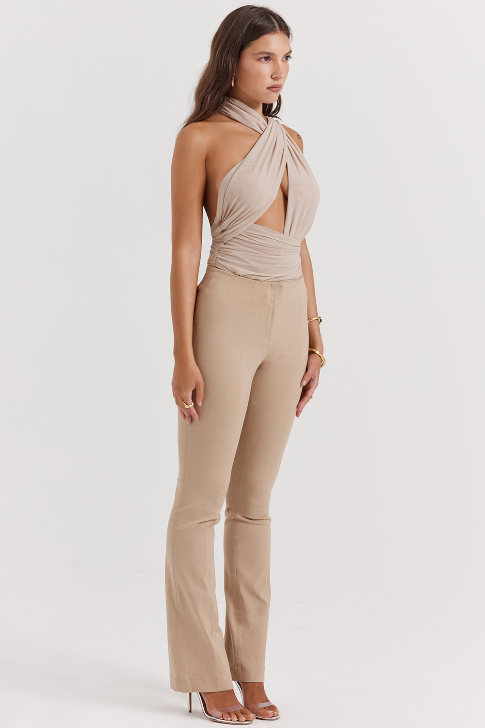 Ecru bodysuit with pleats and trousers