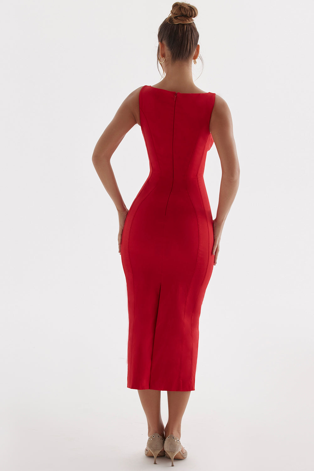 Deep-cut maxi dress with red roses