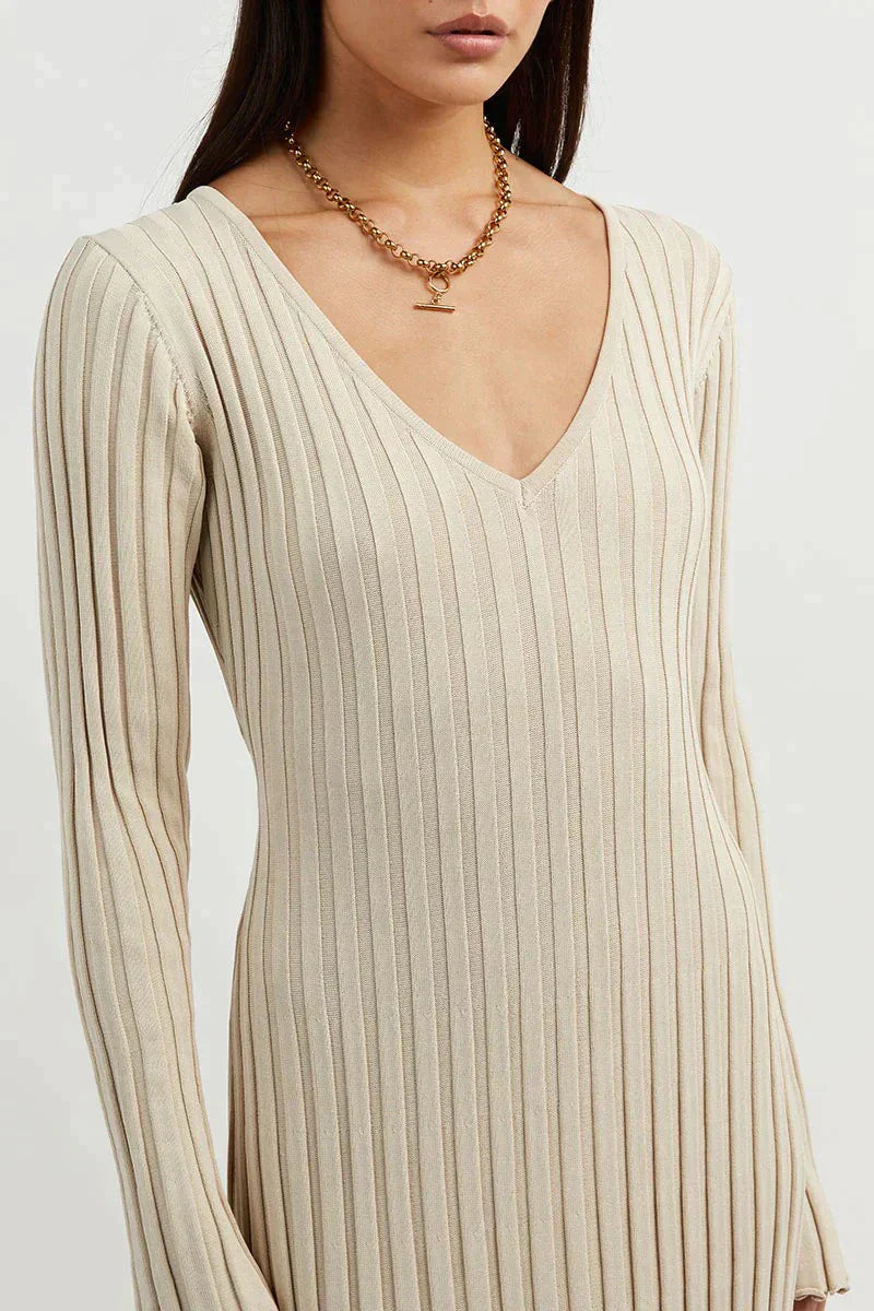 Knitted beauty with long sleeves