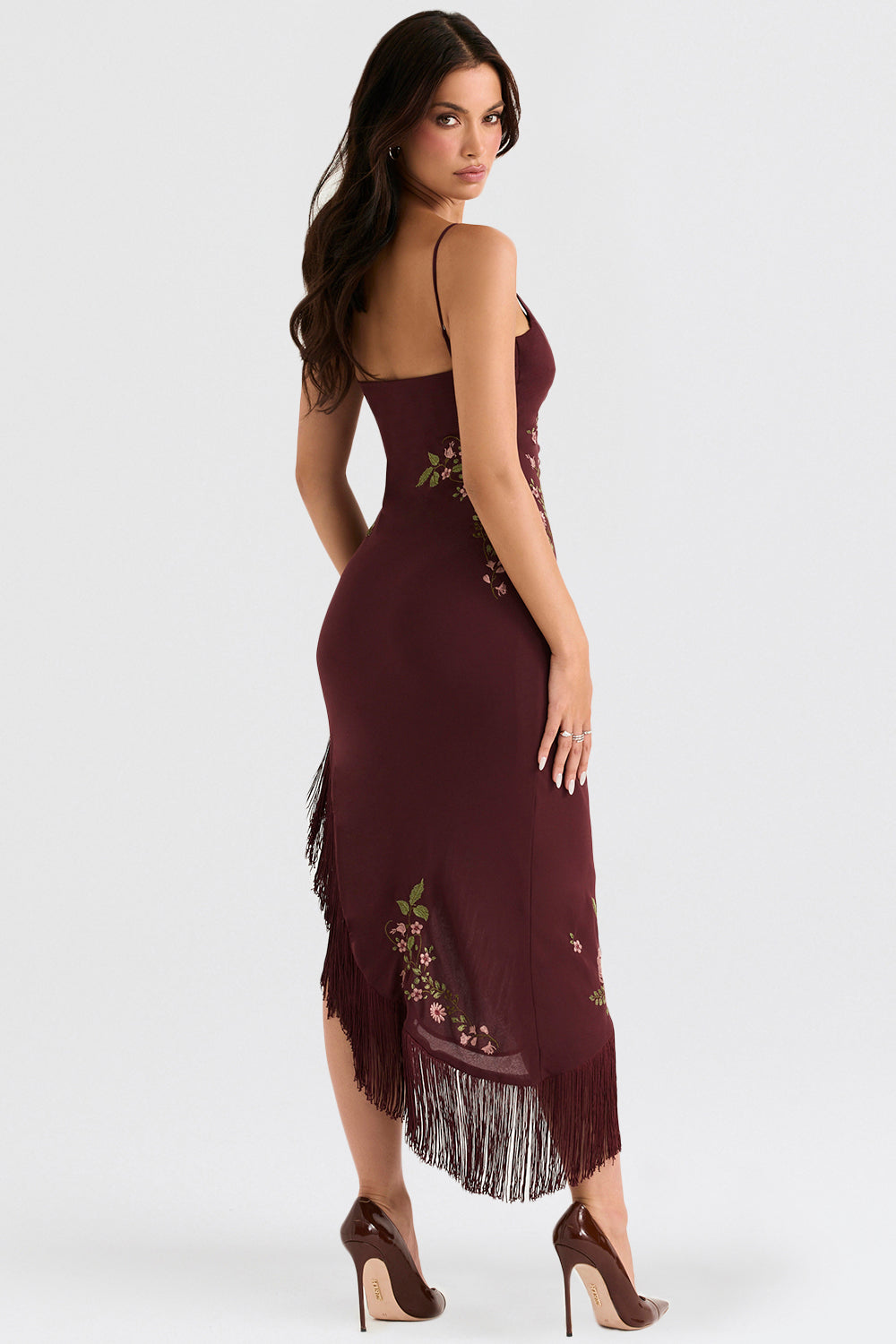 Wine-colored midi dress with embroidery