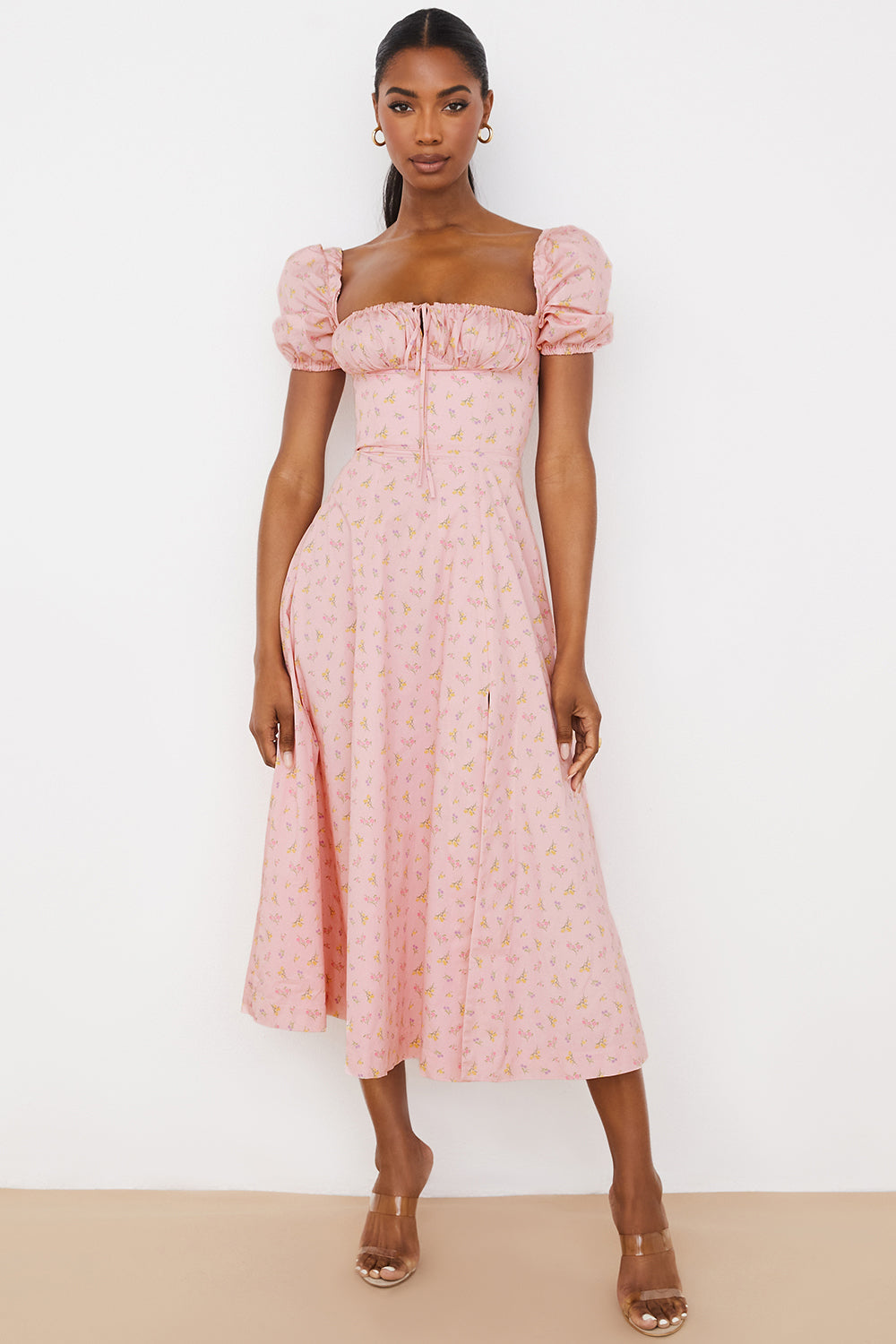 Midi sundress with floral puff sleeves