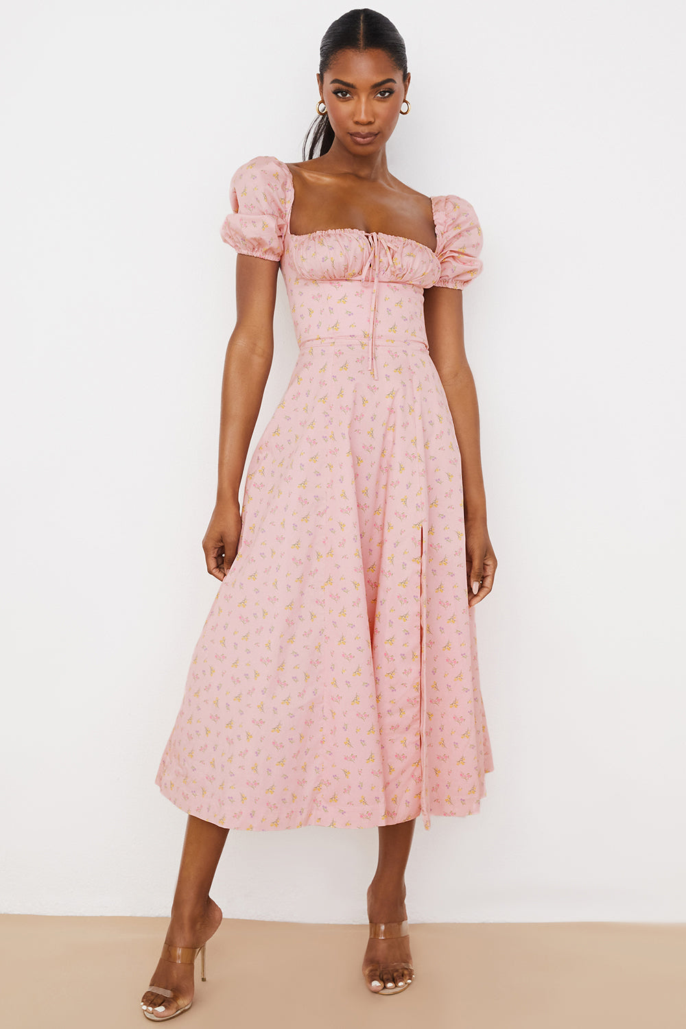 Midi sundress with floral puff sleeves
