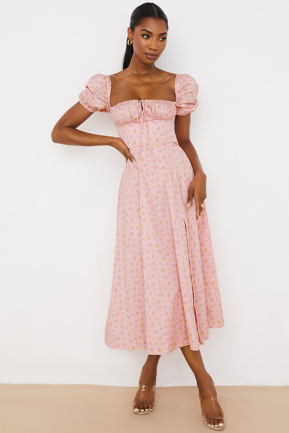Midi sundress with floral puff sleeves