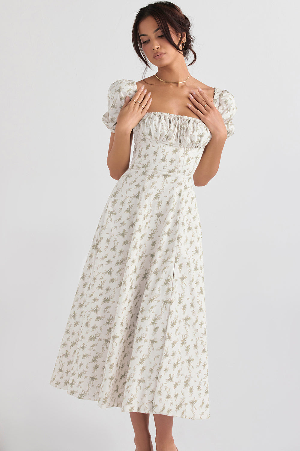 Midi sundress with floral puff sleeves