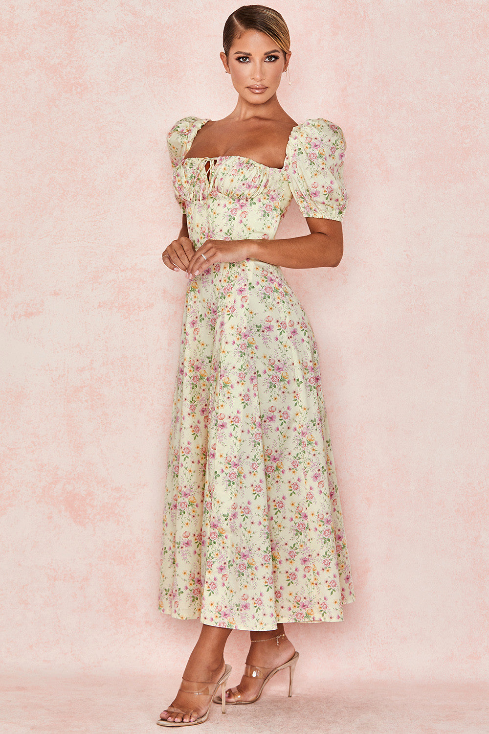 Midi sundress with floral puff sleeves