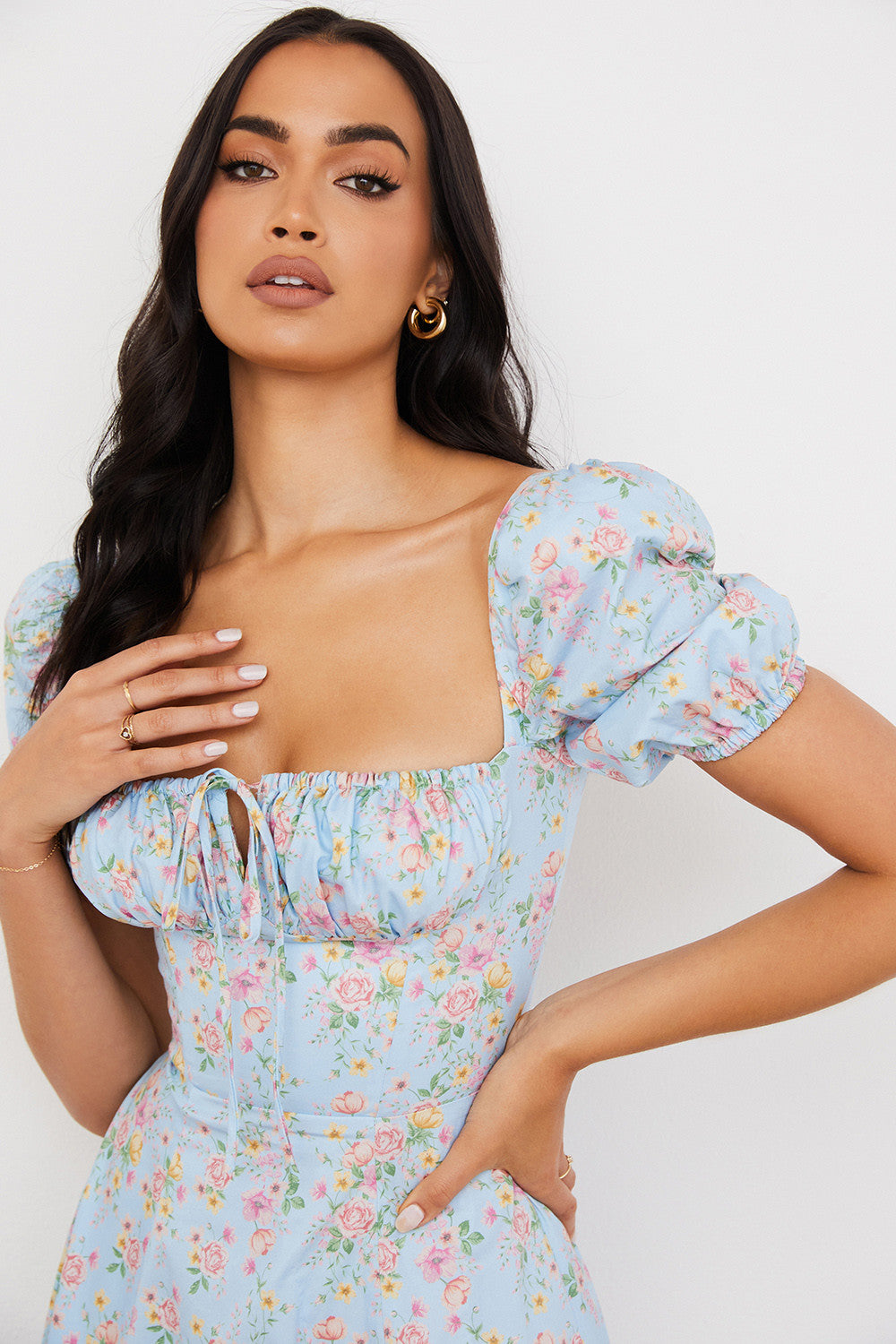 Midi sundress with floral puff sleeves