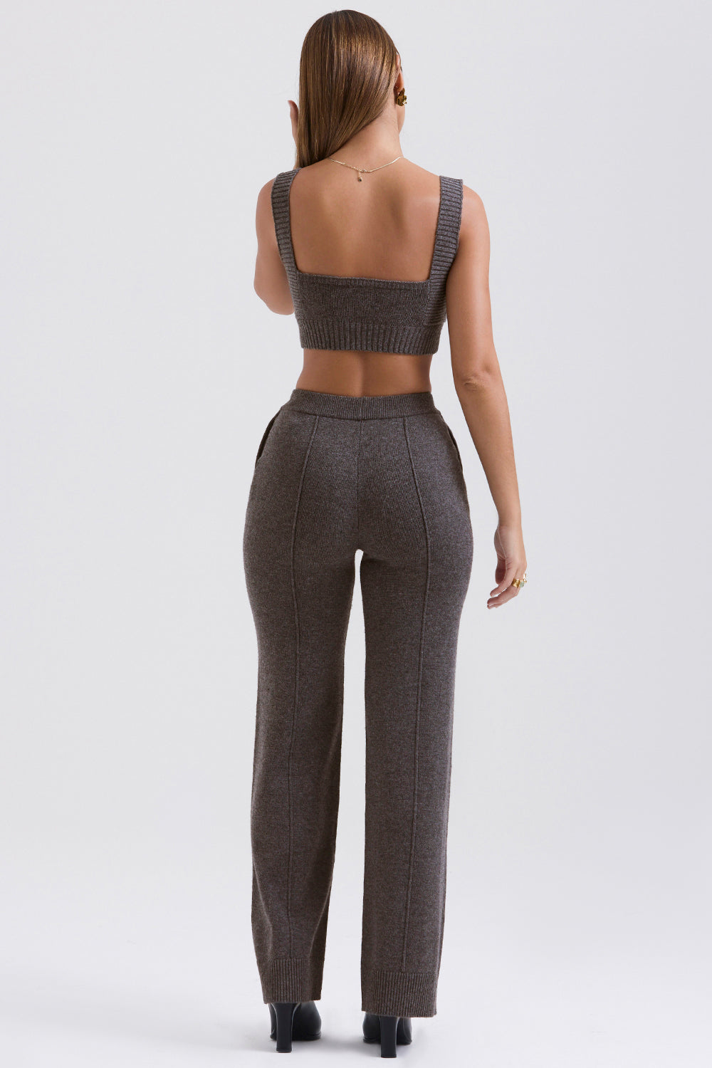 Anthracite-colored cashmere blend cardigan with belt, bralette and pants