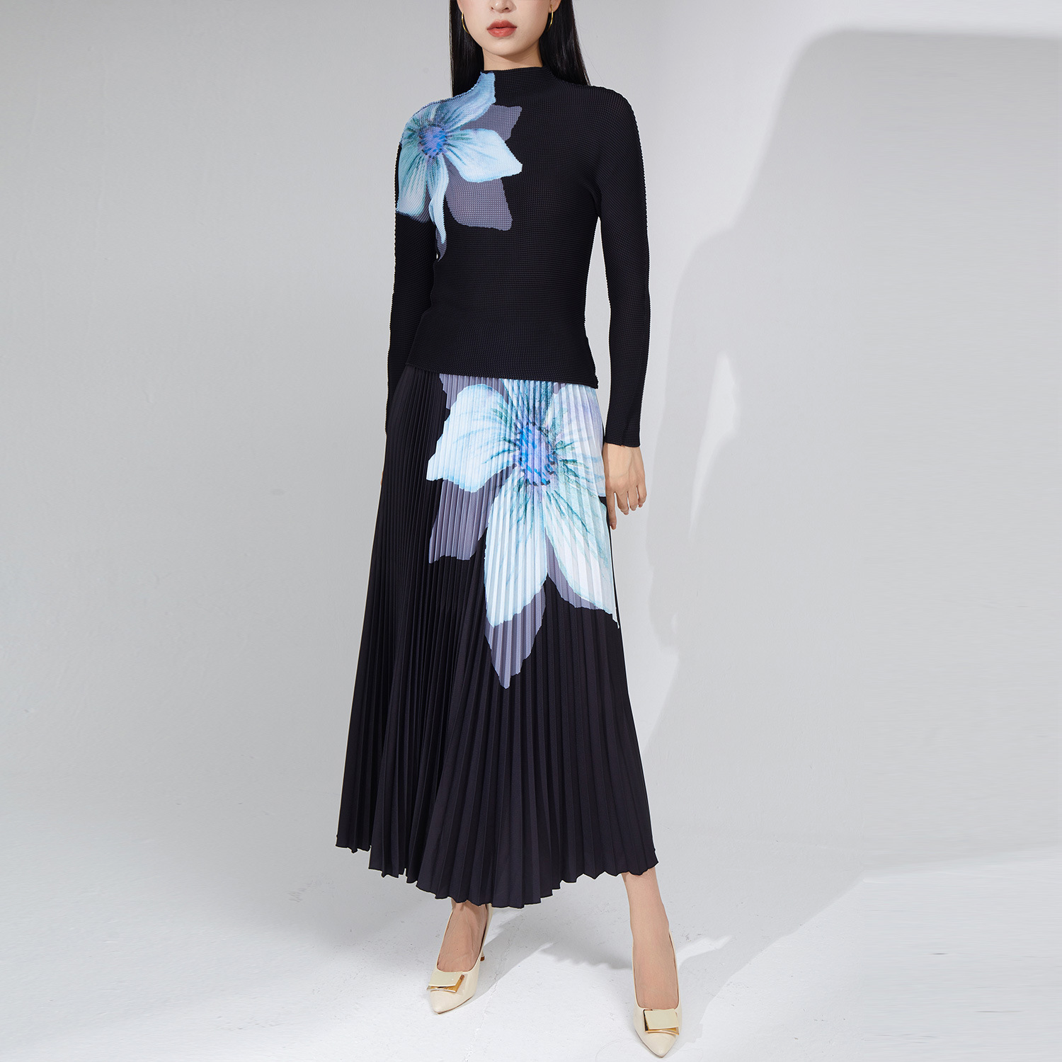 Pleated floral skirt with top