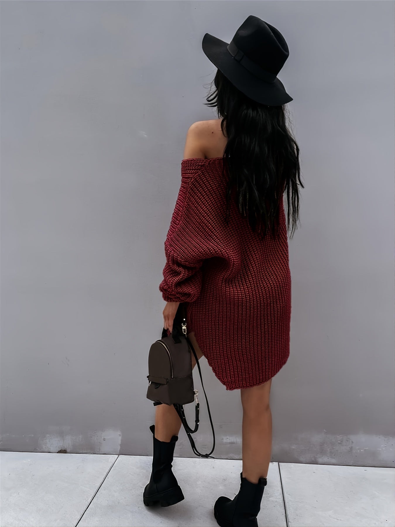 Knitted sweater with V-neck and lantern sleeves