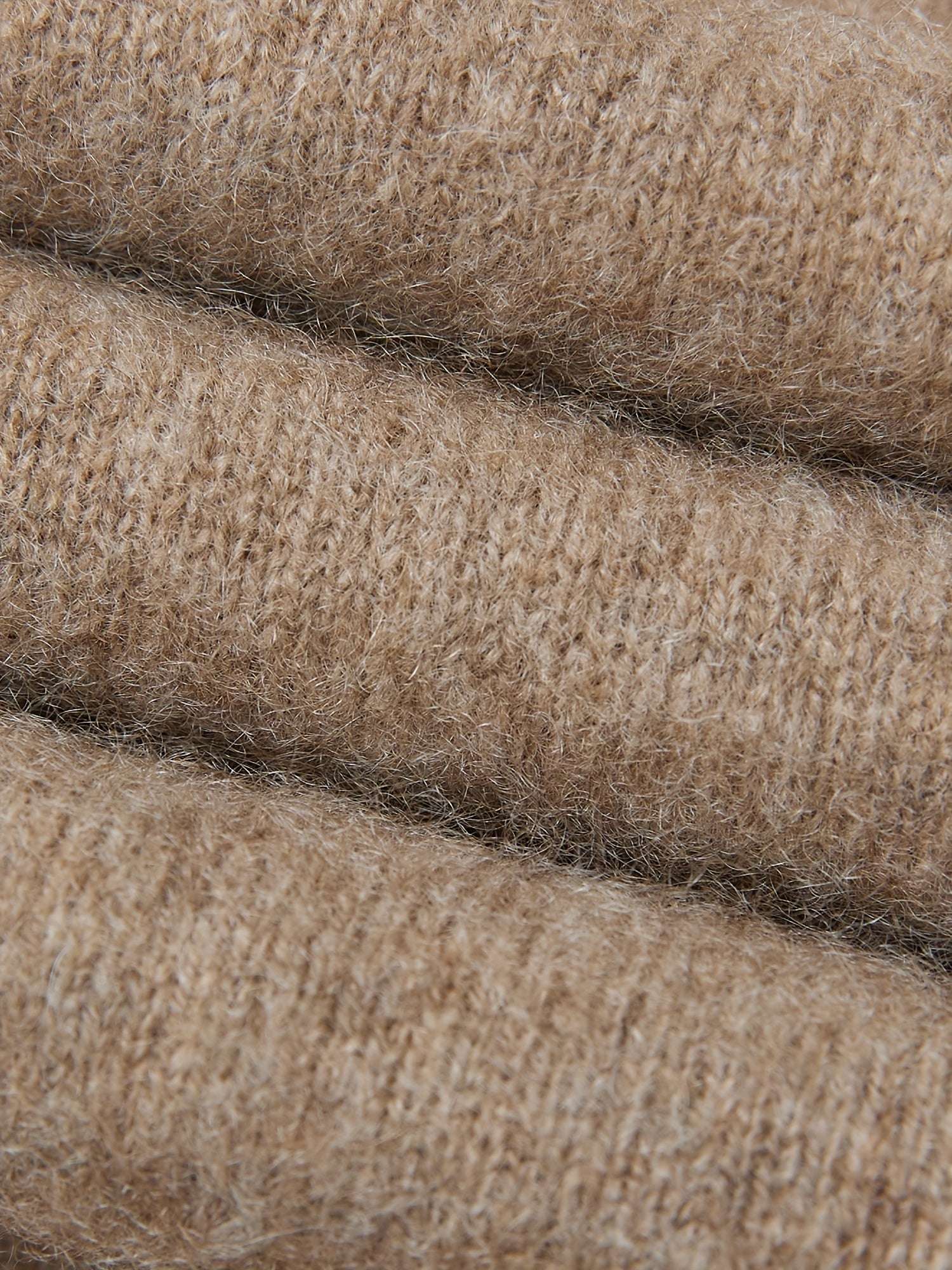 Cable knitted wool sweater with round neck