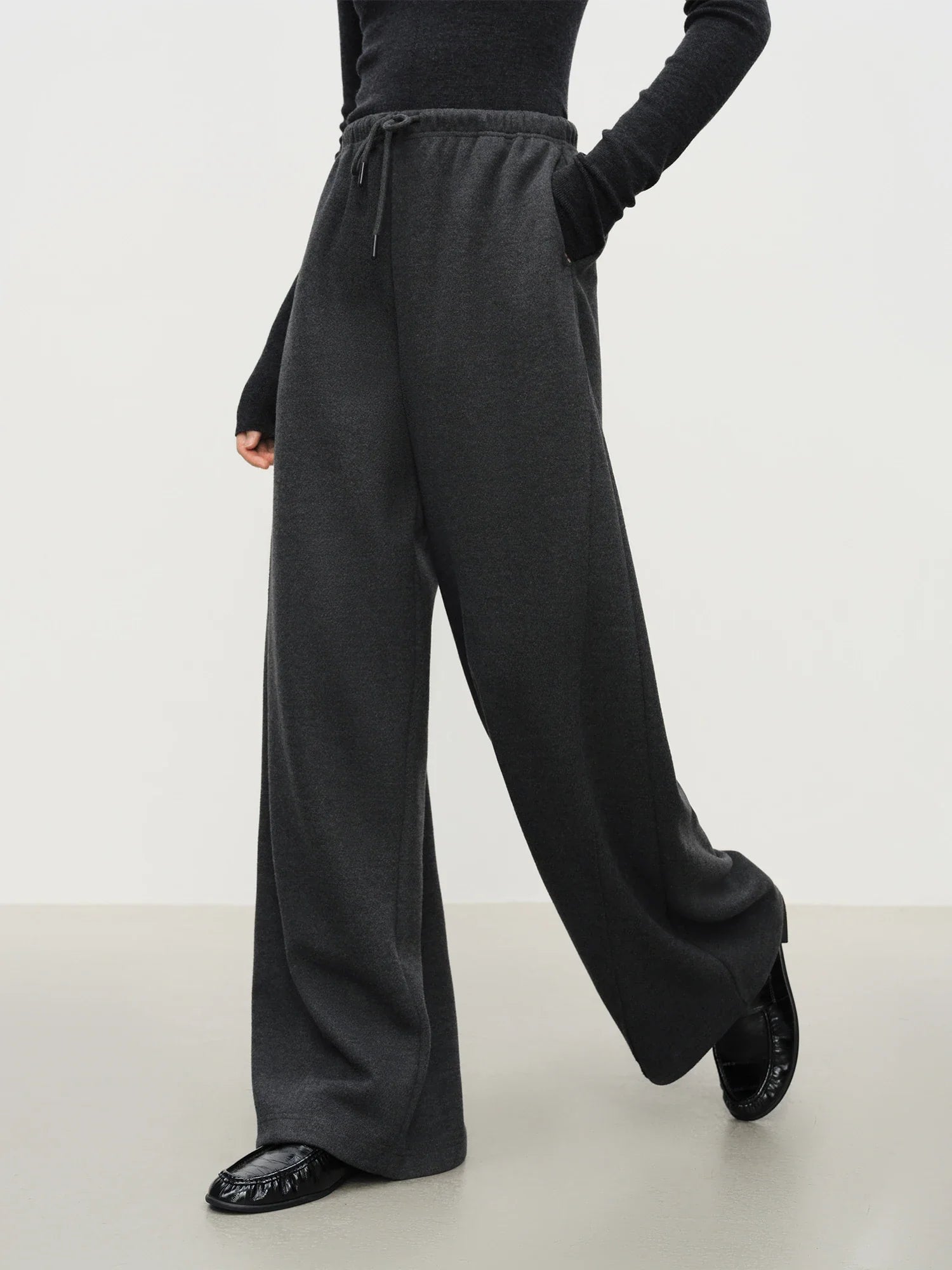 Relaxed Straight-leg Pants