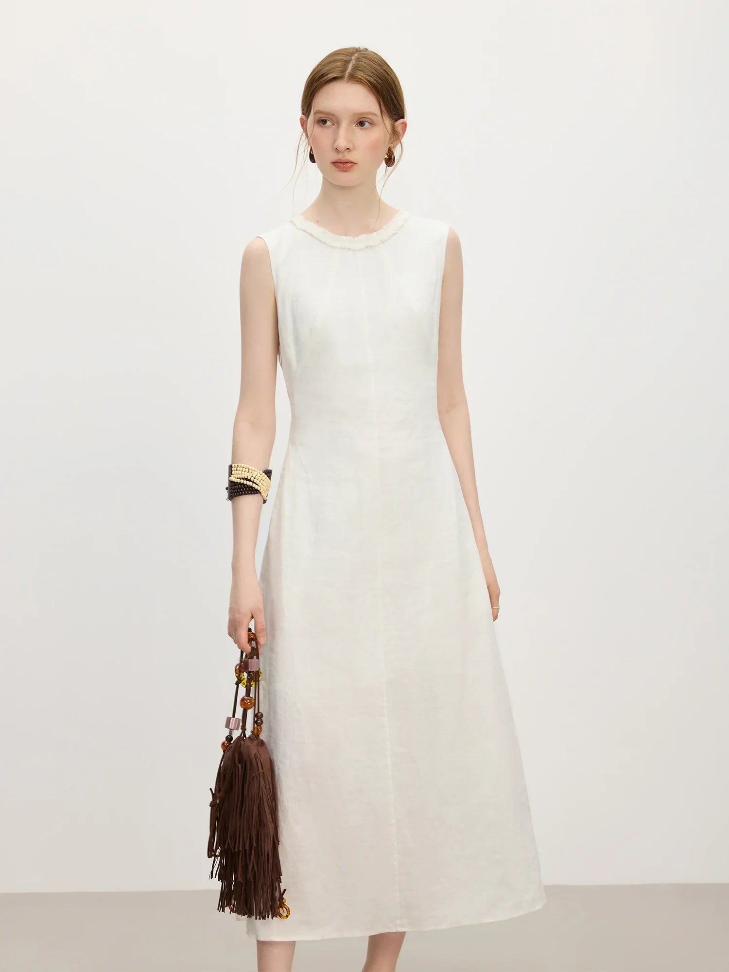 Linen Round Neck Sleeveless White Dress