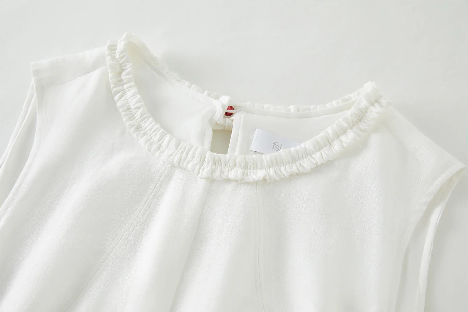 Linen Round Neck Sleeveless White Dress