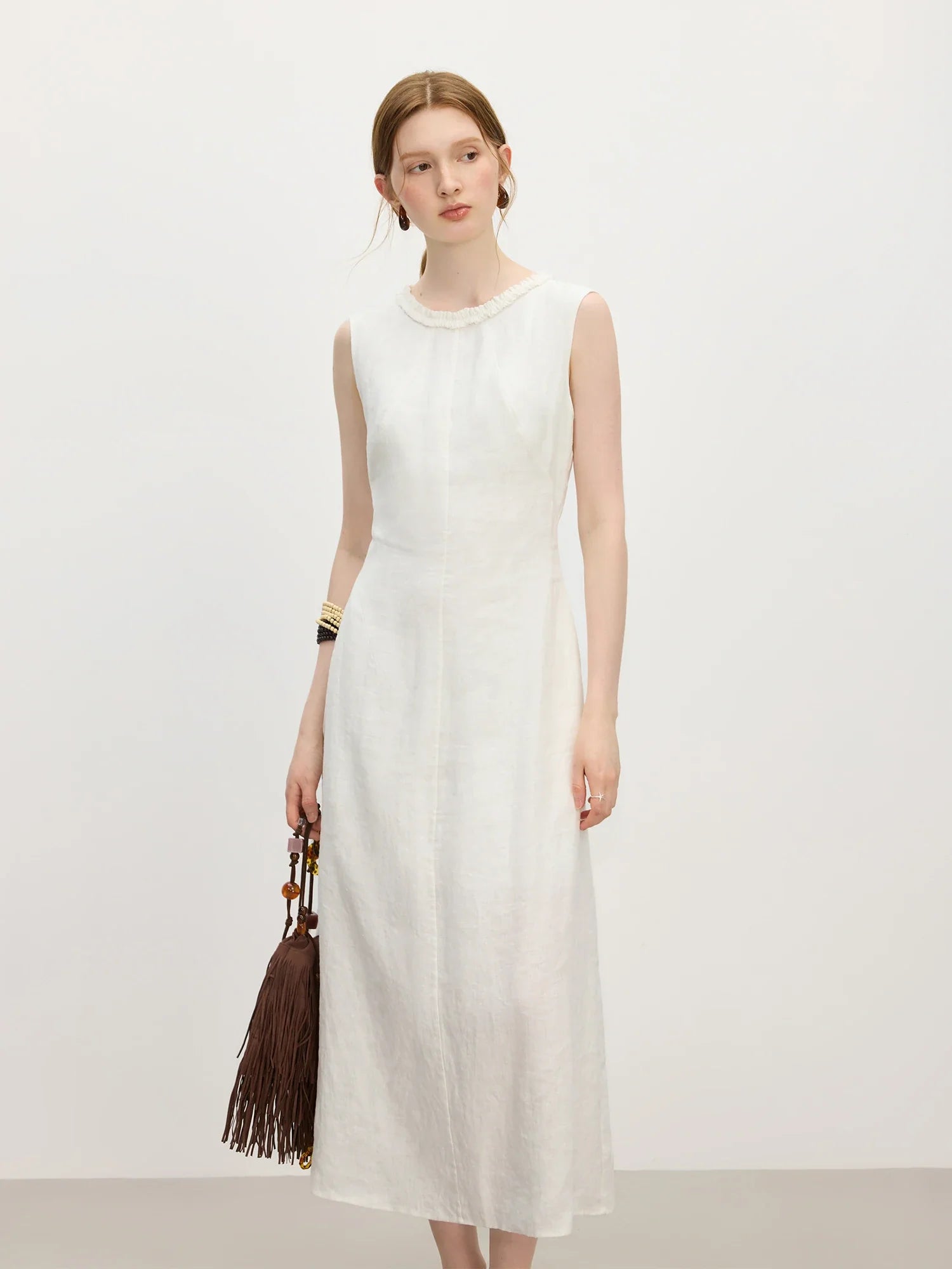 Linen Round Neck Sleeveless White Dress