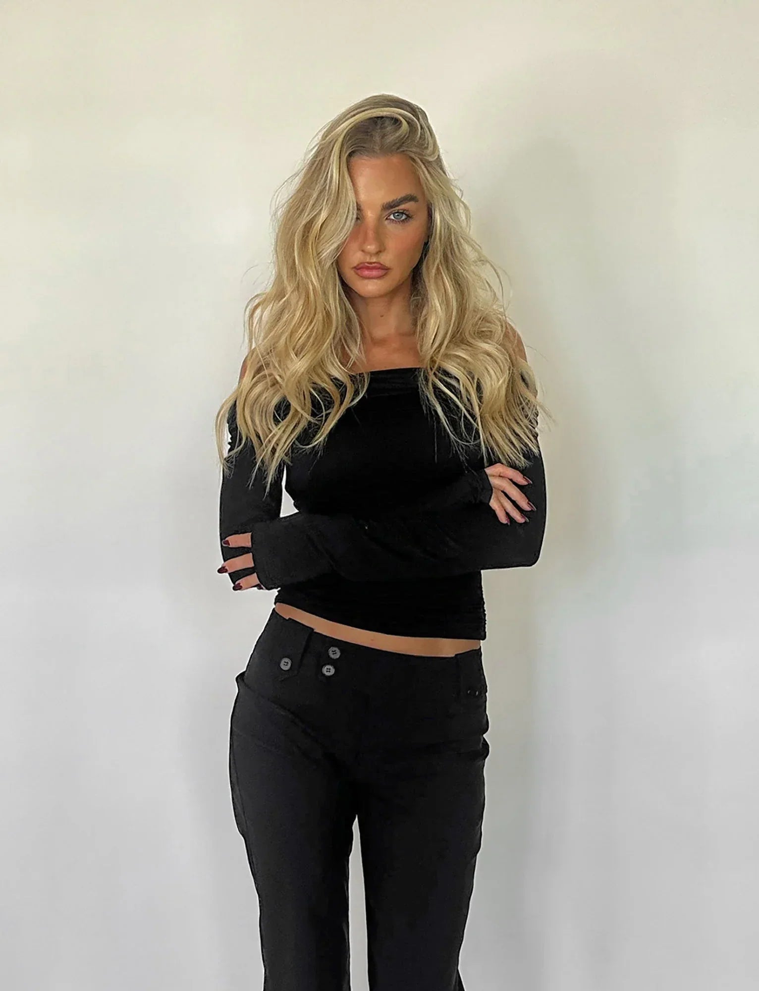 Chic back hollow of shoulder top