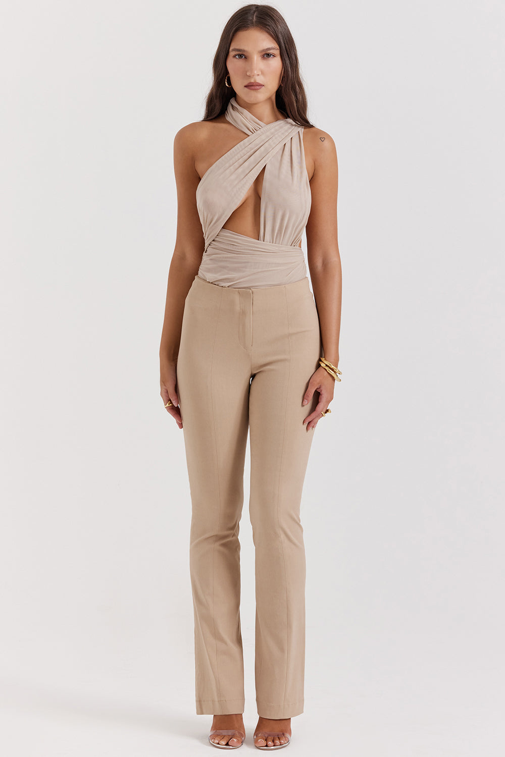 Ecru bodysuit with pleats and trousers