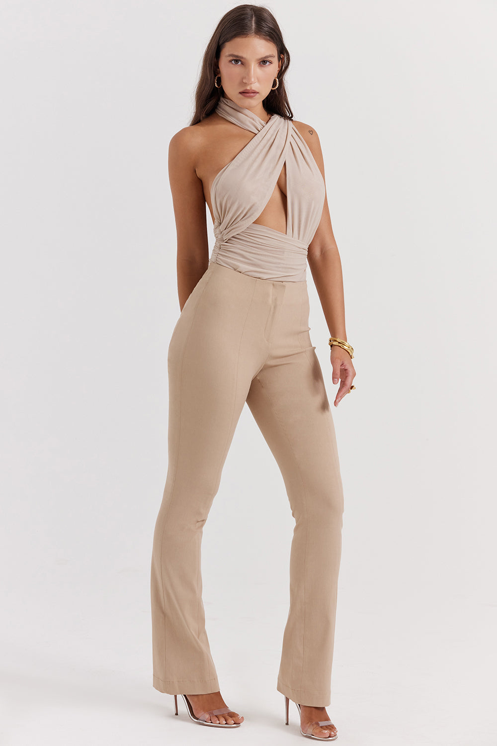 Ecru bodysuit with pleats and trousers
