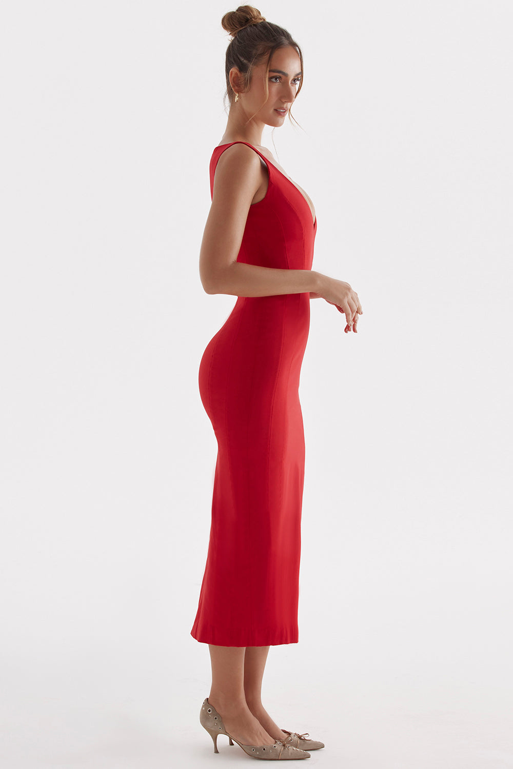 Deep-cut maxi dress with red roses