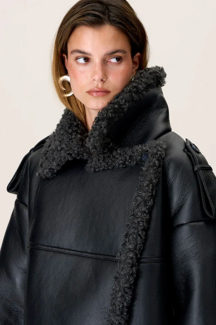 Black Jacket With Black Fur