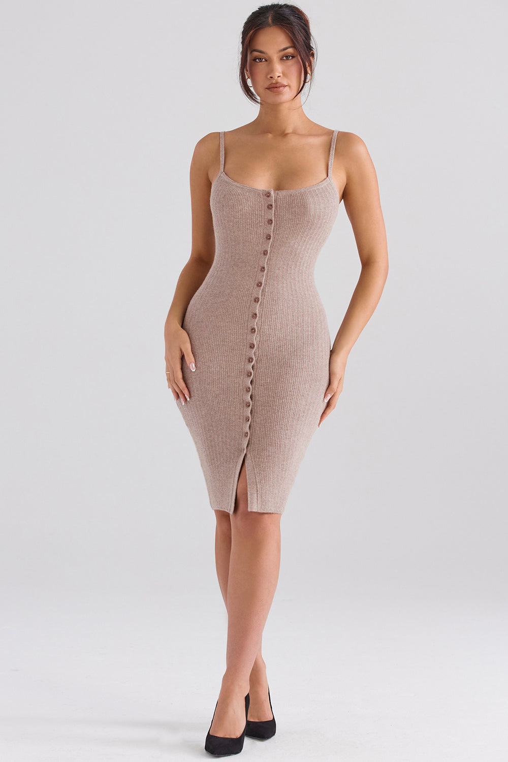 Beige cashmere cardigan with camel knitted midi skirt